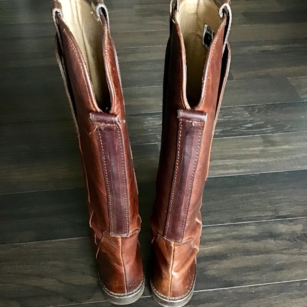 Frye Women's Brown Leather Boots - Picture 5 of 8